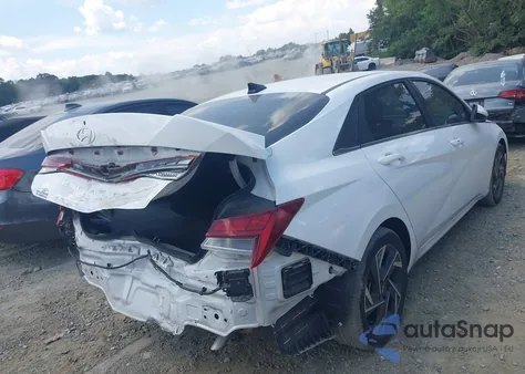 2024 Hyundai Elantra Sel z USA, uszkodzony, nr VIN KMHLS4DG2RU665943